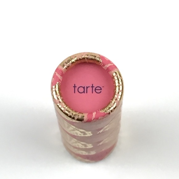 SOLD Tarte Bundle makeup wipes, lip, moisturizer - Picture 8 of 8